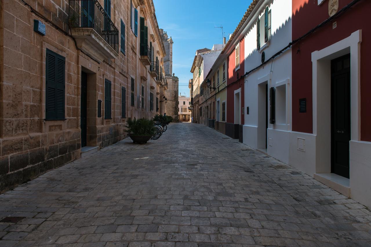 Cal Bisbe Villa Ciutadella  Luaran gambar
