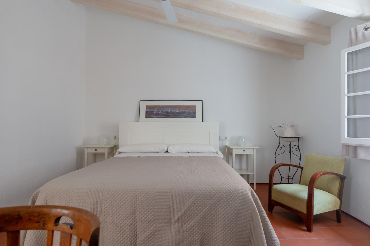 Cal Bisbe Villa Ciutadella  Luaran gambar